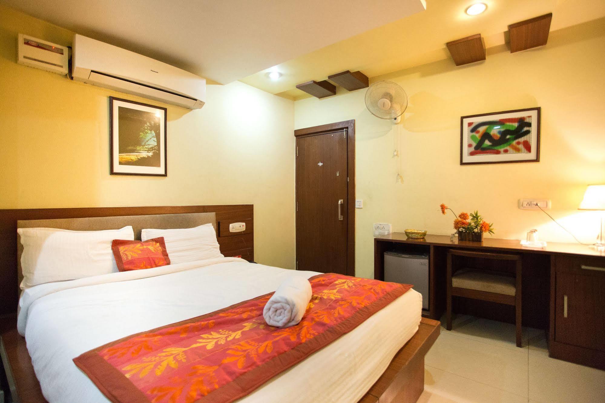 Namo Suites Haïdarabad Extérieur photo