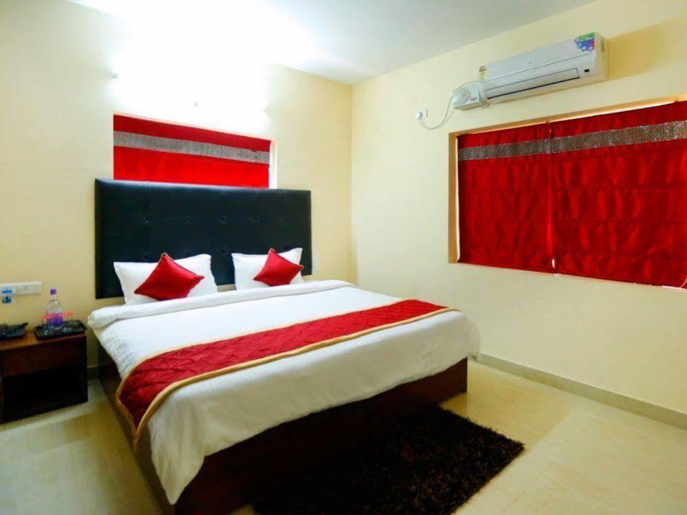 Namo Suites Haïdarabad Extérieur photo