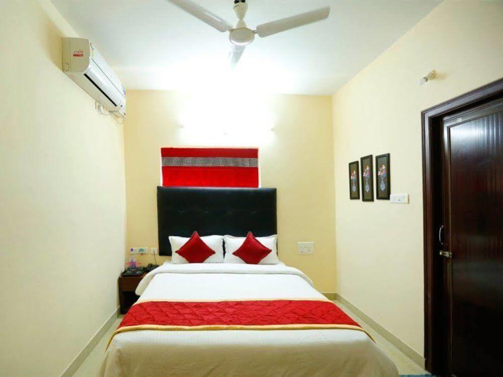 Namo Suites Haïdarabad Extérieur photo